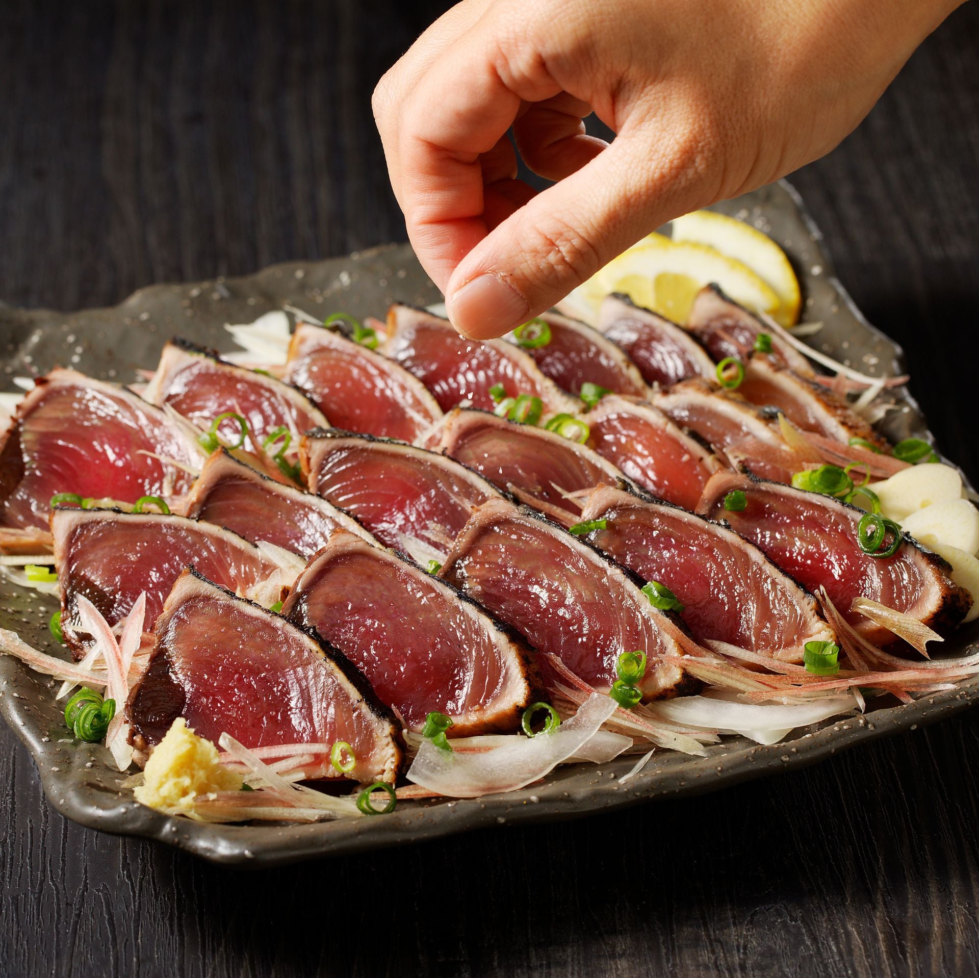 焼津式 かつおのたたき 鬼わら焼き 1.5kg以上(4~7本)ゆずぽん酢たれ付き