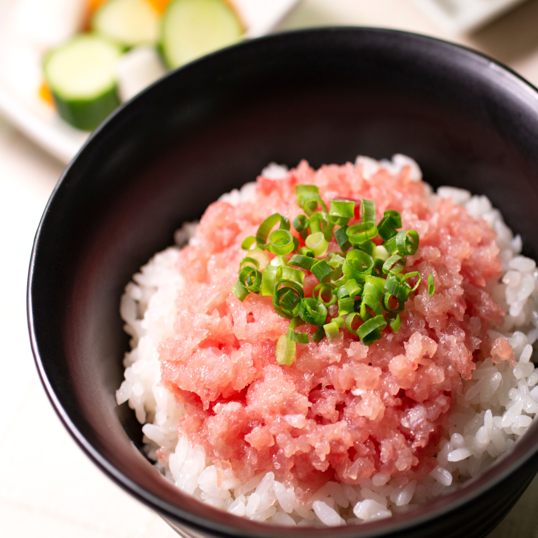 天然まぐろ 三種の生タタキ